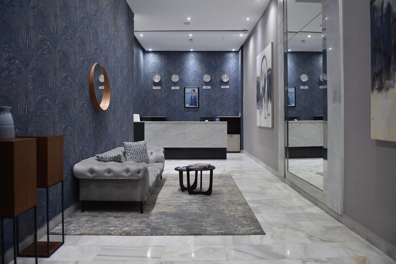 Le Yacht Suites Hotel คาซาบลังกา ภายนอก รูปภาพ