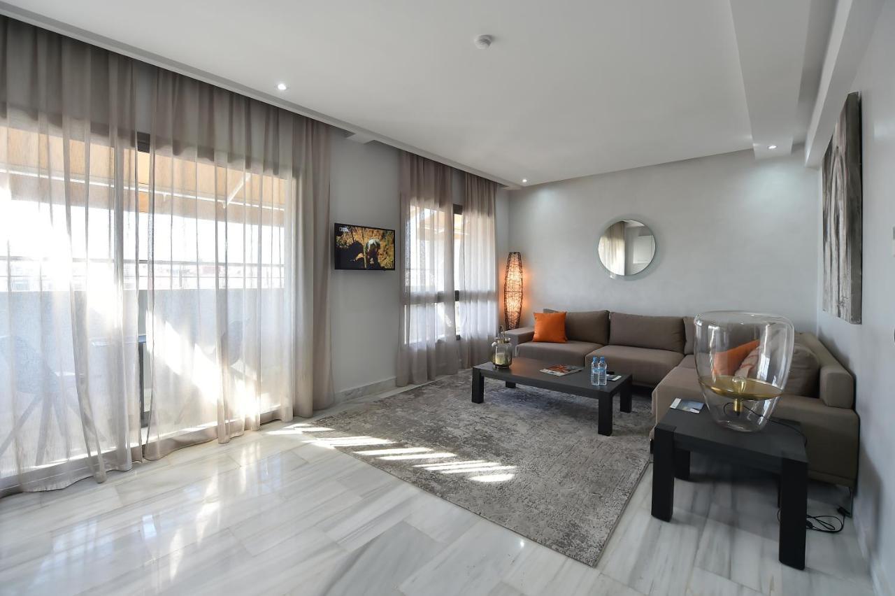 Le Yacht Suites Hotel คาซาบลังกา ภายนอก รูปภาพ